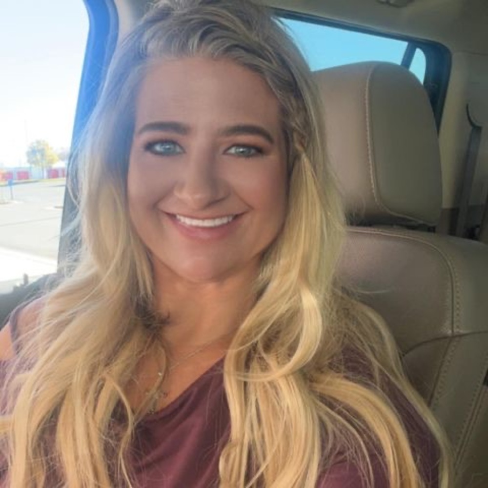 Meet your Posher, Jessica